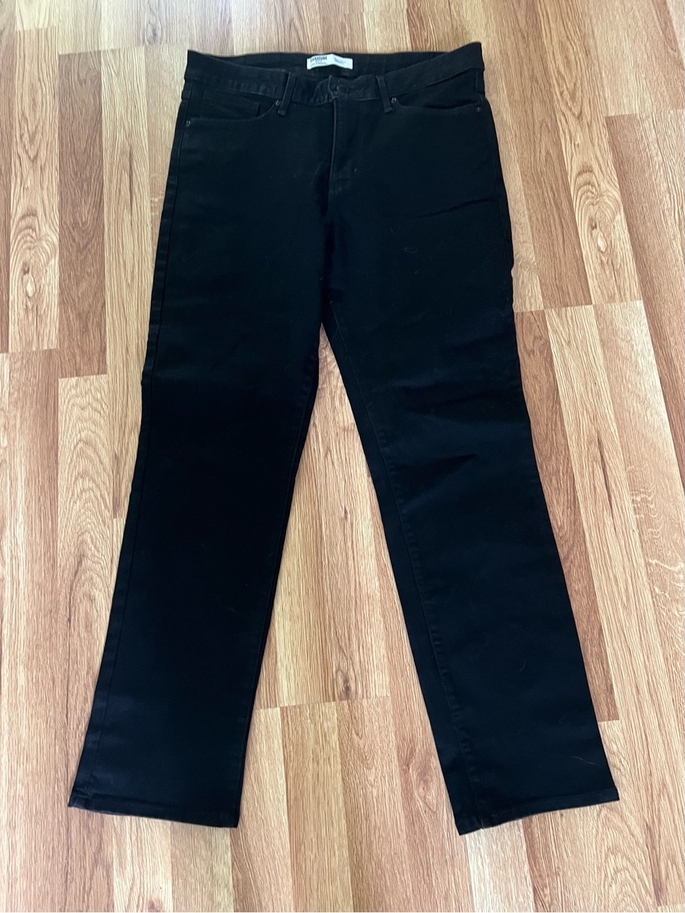 Signature by Levi Strauss Black Straight-Leg Men's Jeans